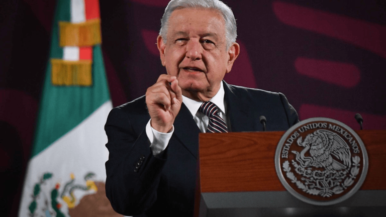  La mano de AMLO: Influencia y deslinde