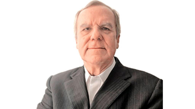  Apuesta la 4T por la regresión