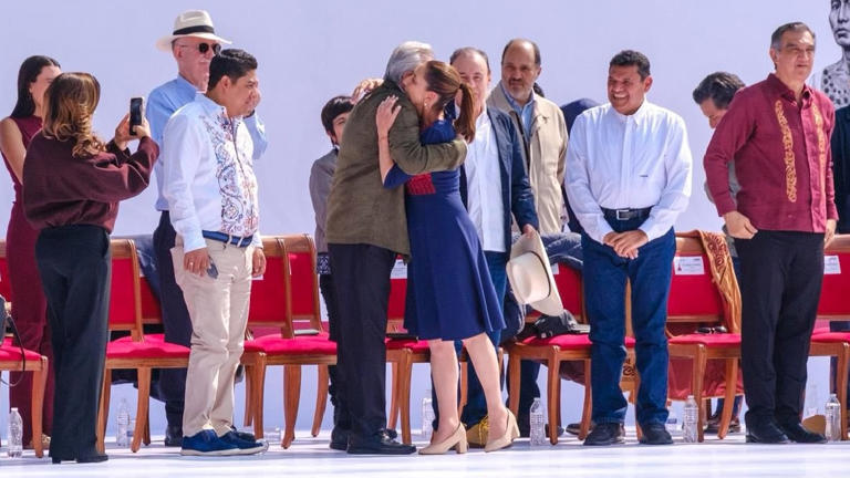  Rocha y Sheinbaum: la foto del momento