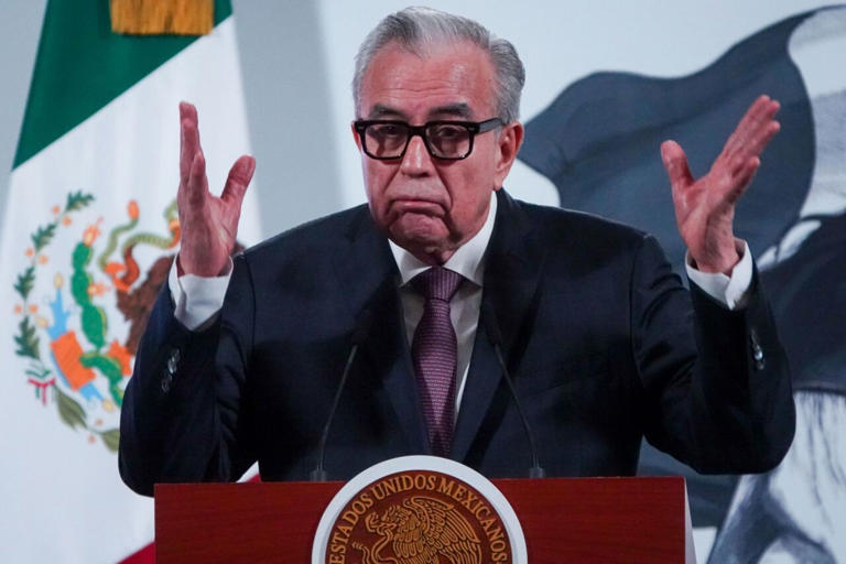  Sinaloa SA de CV.: cártel, gobierno, sociedad anónima
