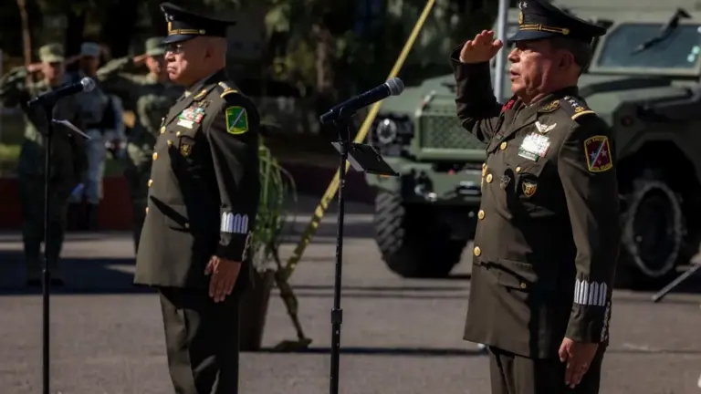  Al general Julio César Islas Sánchez le tocó la rifa del tigre en el Ejército Mexicano